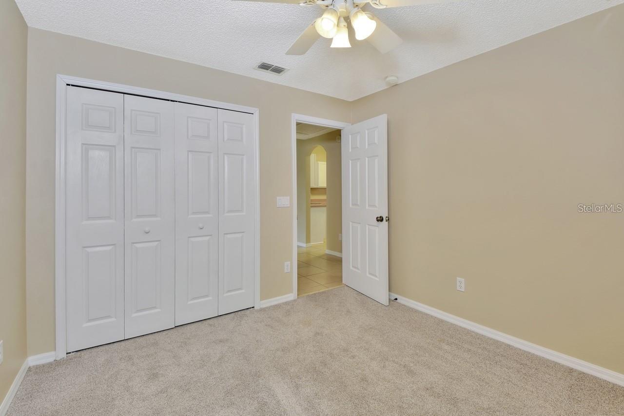 WATERFORD LAKES UNIT 02 - Residential Lease