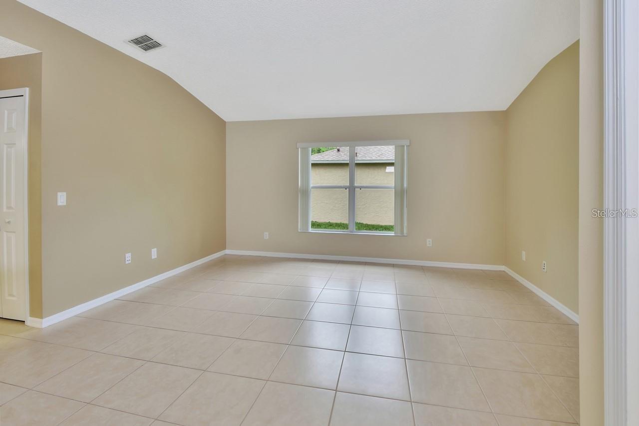 WATERFORD LAKES UNIT 02 - Residential Lease