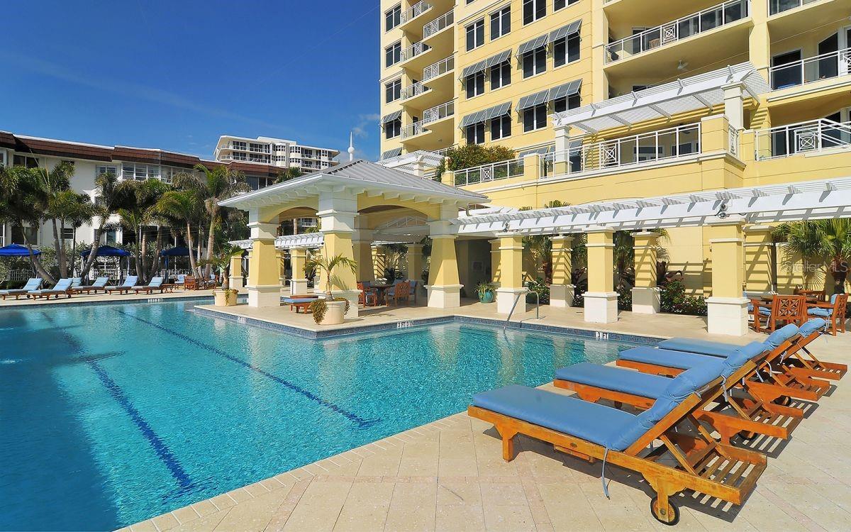 ORCHID BEACH CLUB - Residential