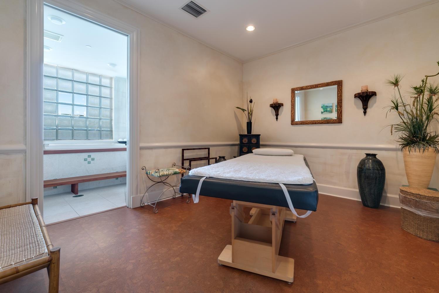 ORCHID BEACH CLUB - Residential