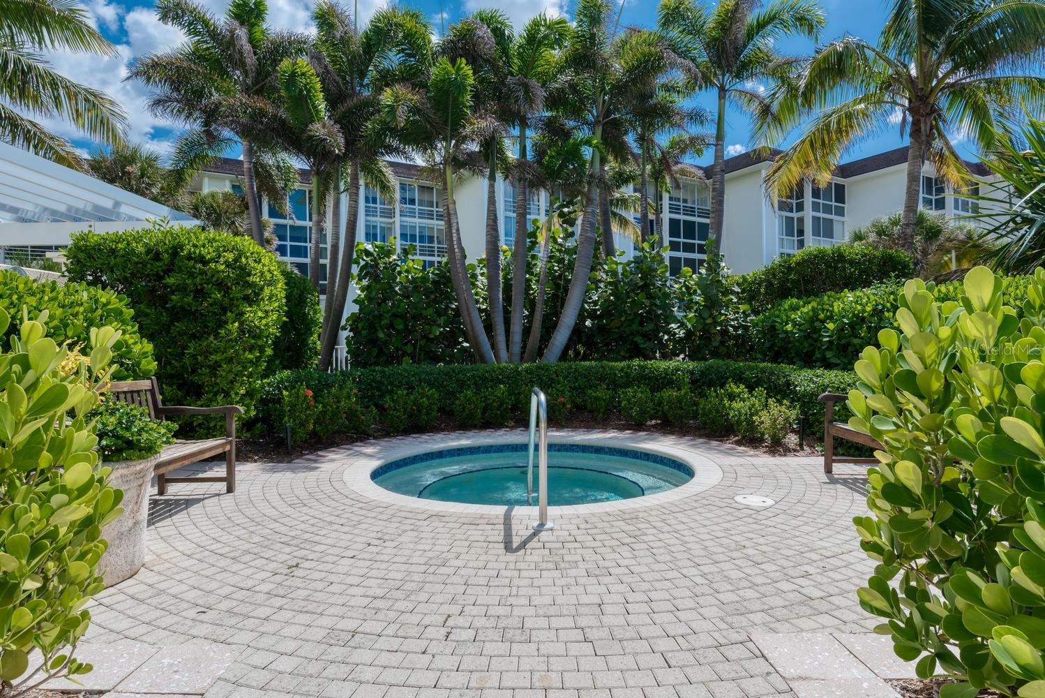 ORCHID BEACH CLUB - Residential