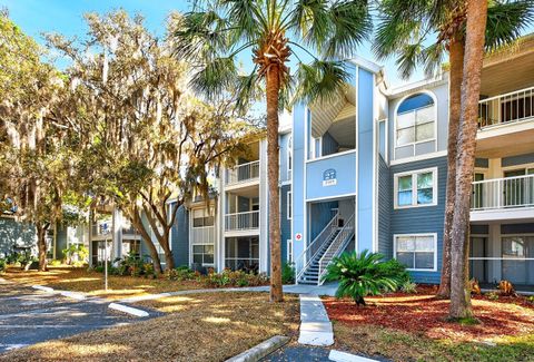 Photo of 2569 Grassy Point Drive #207, Lake Mary, FL 32746 (MLS # O6386360)