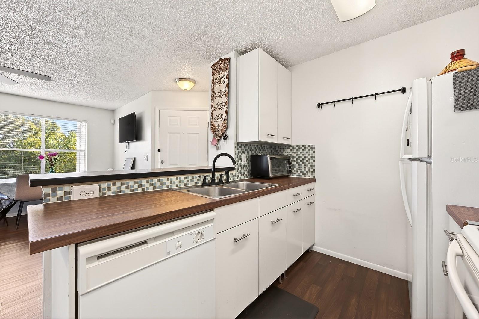 REGENCY PARK AT LAKE MARY A CONDO - Residential