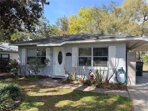 2010 1/2 VINE STREET LEESBURG FL 34748