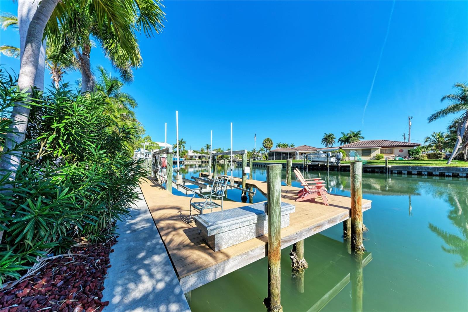 KEY ROYALE 17TH ADD - Residential