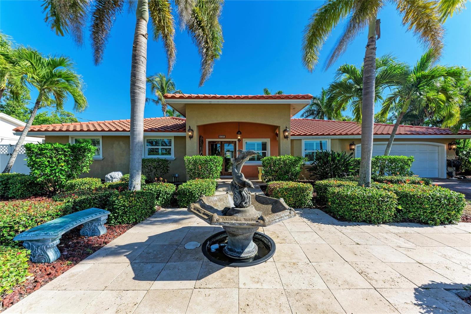 KEY ROYALE 17TH ADD - Residential