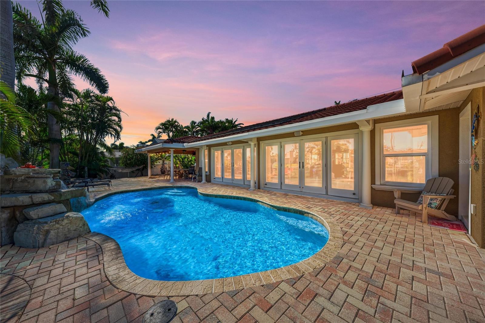 KEY ROYALE 17TH ADD - Residential