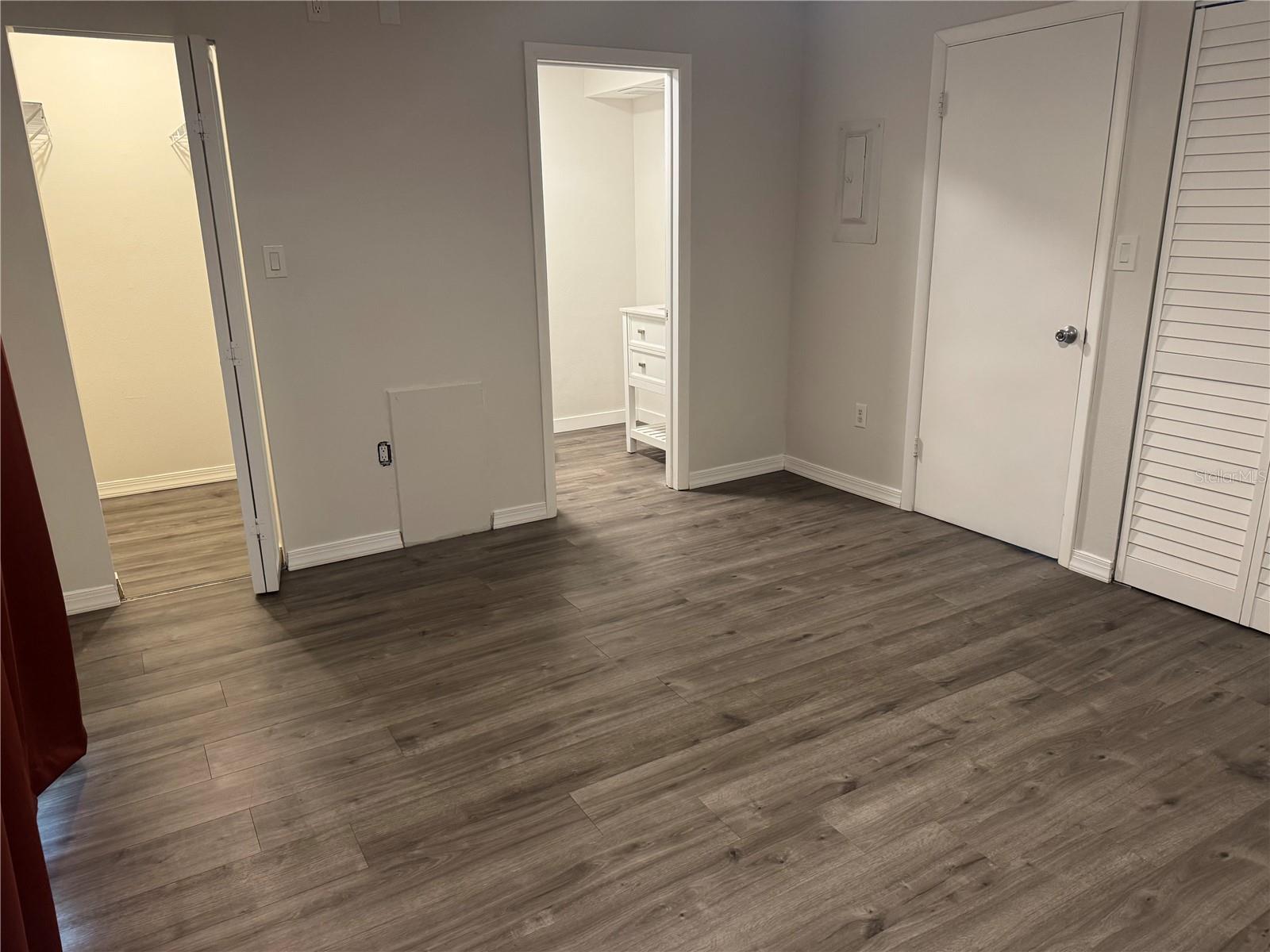 BURGUNDY UNIT TWO - Residential Lease