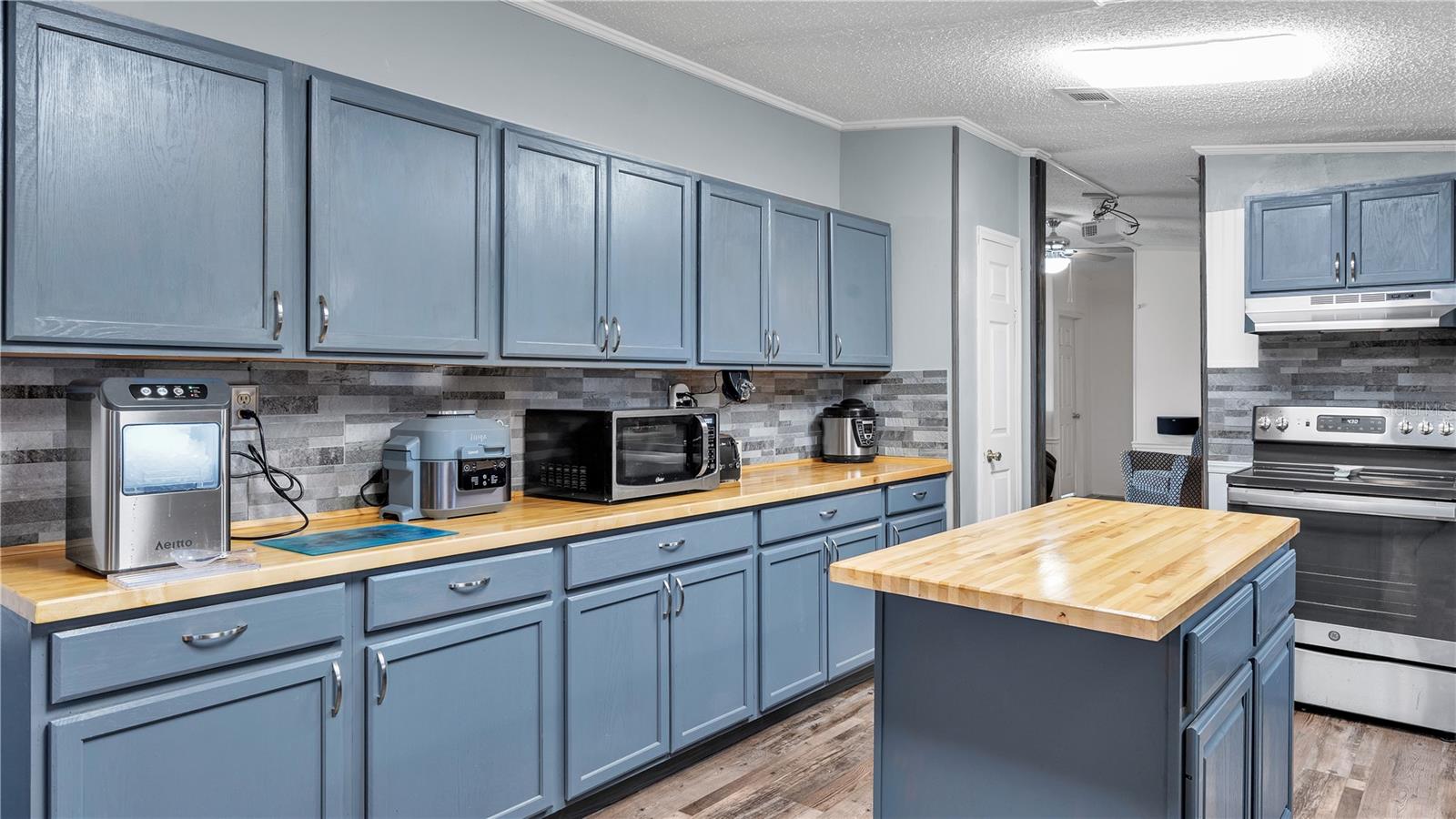 MOUNT OLIVE HEIGHTS - Residential