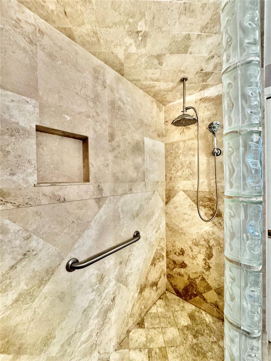 G M WHETSTONE ESTATE ADD TO H S - Residential