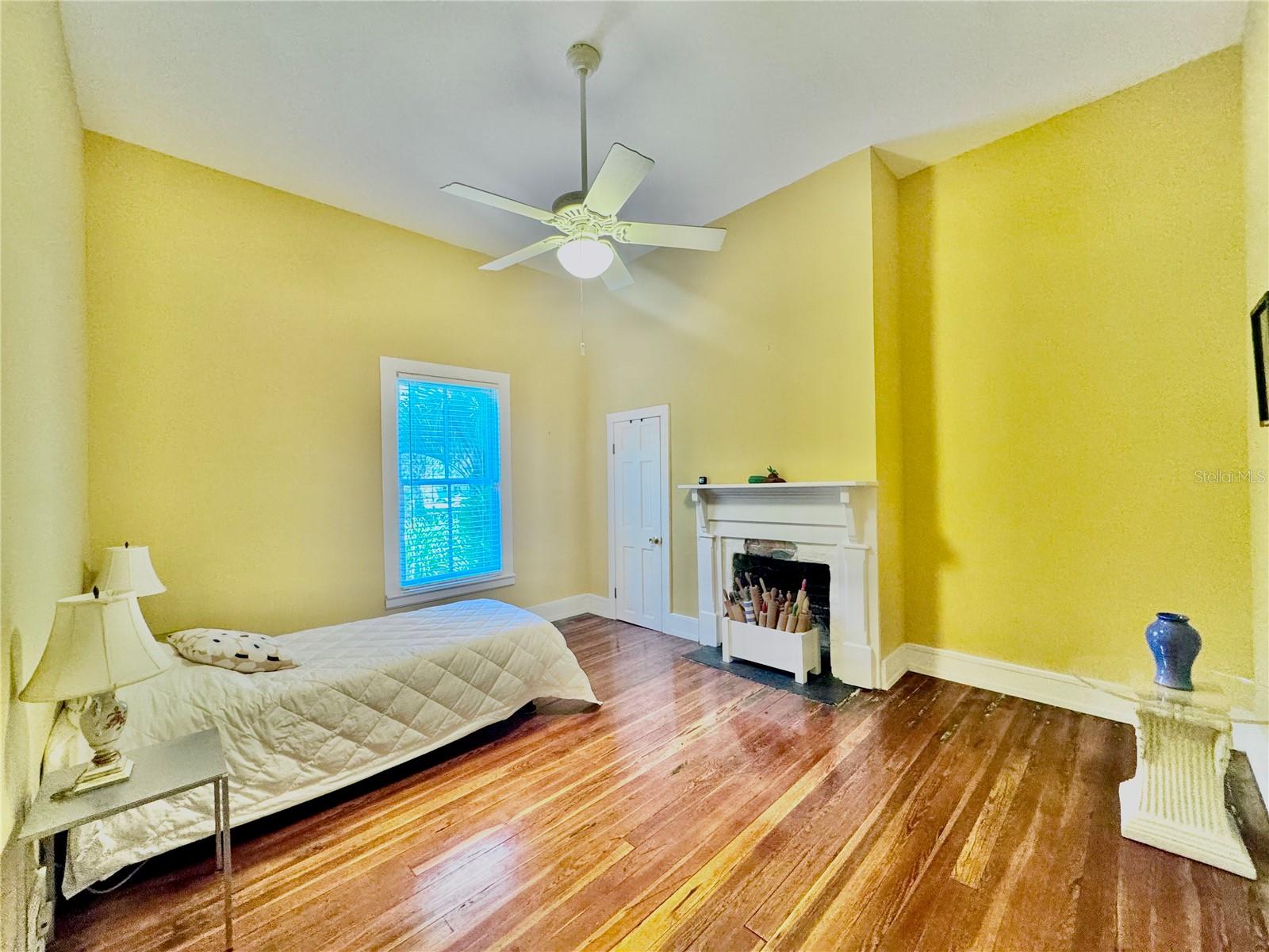 G M WHETSTONE ESTATE ADD TO H S - Residential