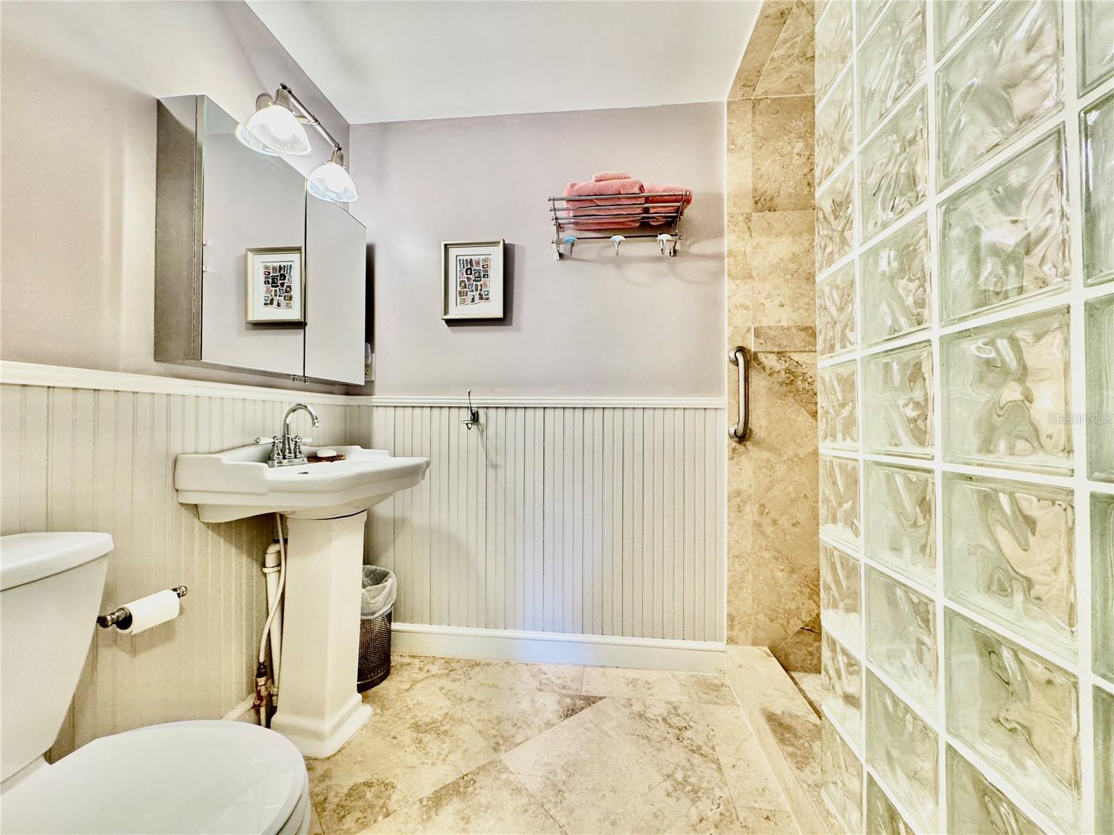 G M WHETSTONE ESTATE ADD TO H S - Residential