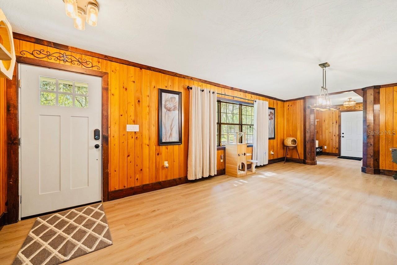 HICKORY HOLLOW UNREC - Residential