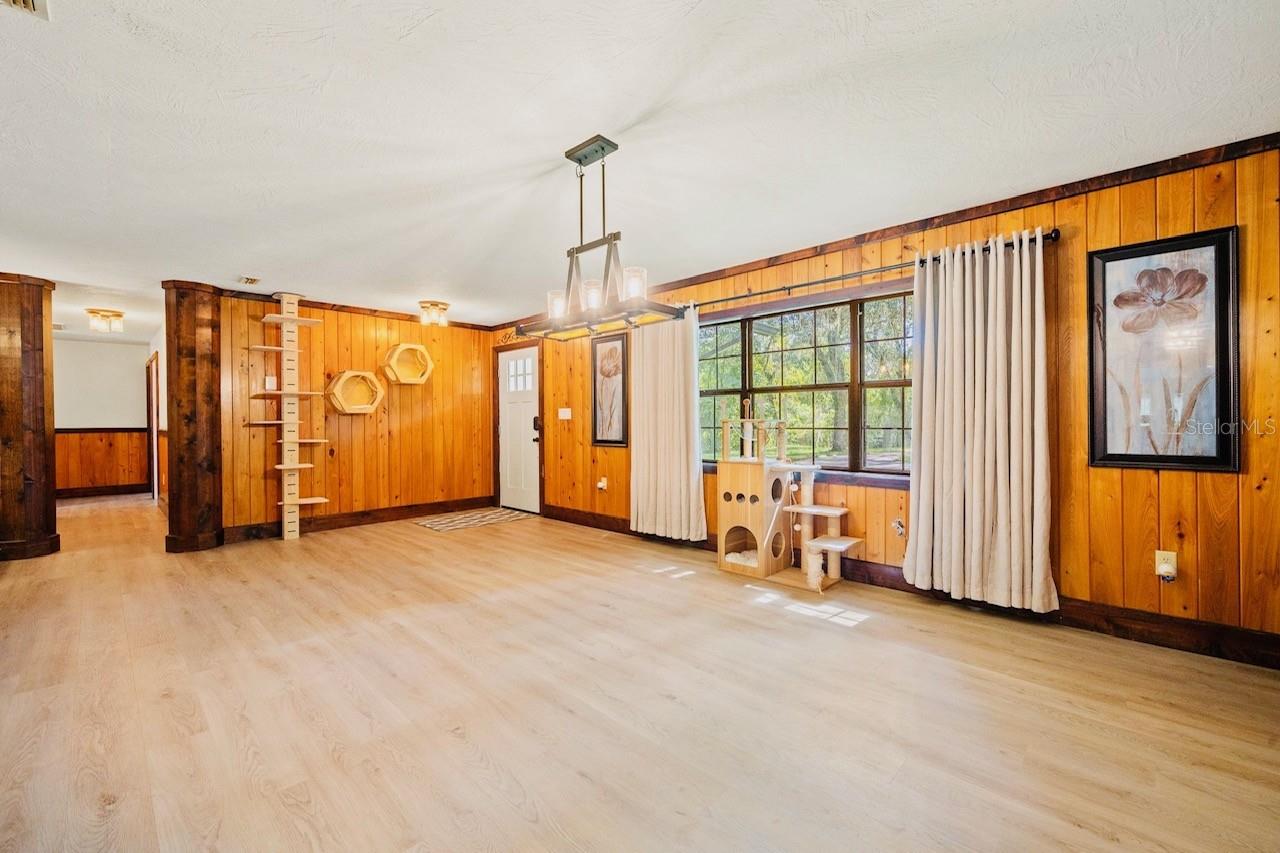 HICKORY HOLLOW UNREC - Residential