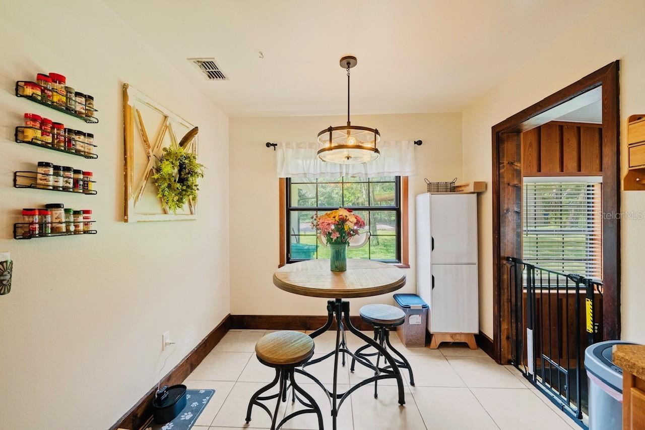 HICKORY HOLLOW UNREC - Residential