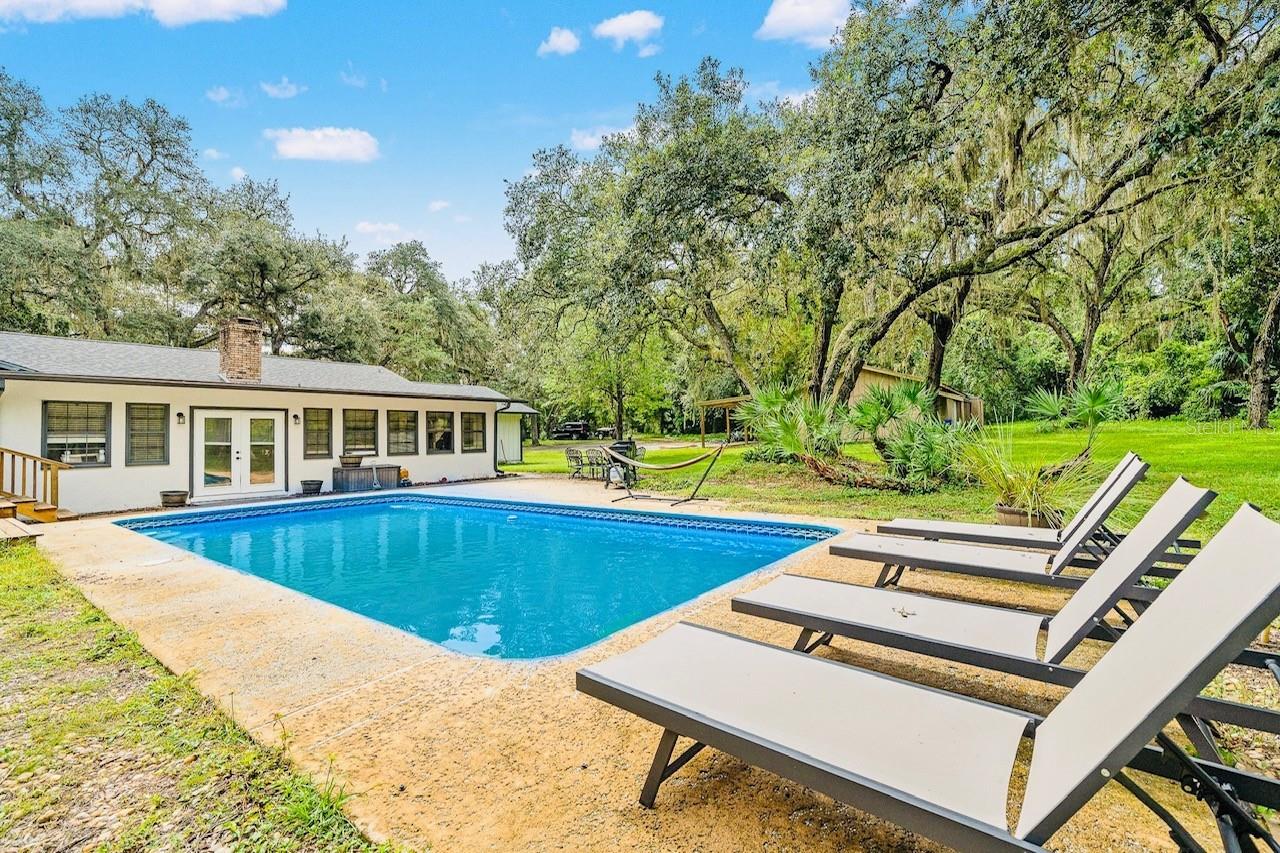 HICKORY HOLLOW UNREC - Residential