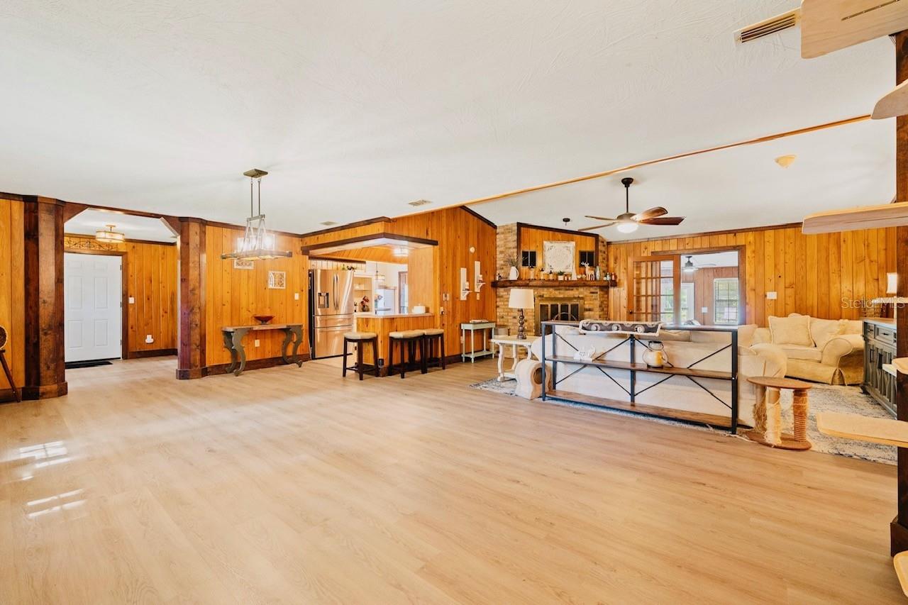 HICKORY HOLLOW UNREC - Residential