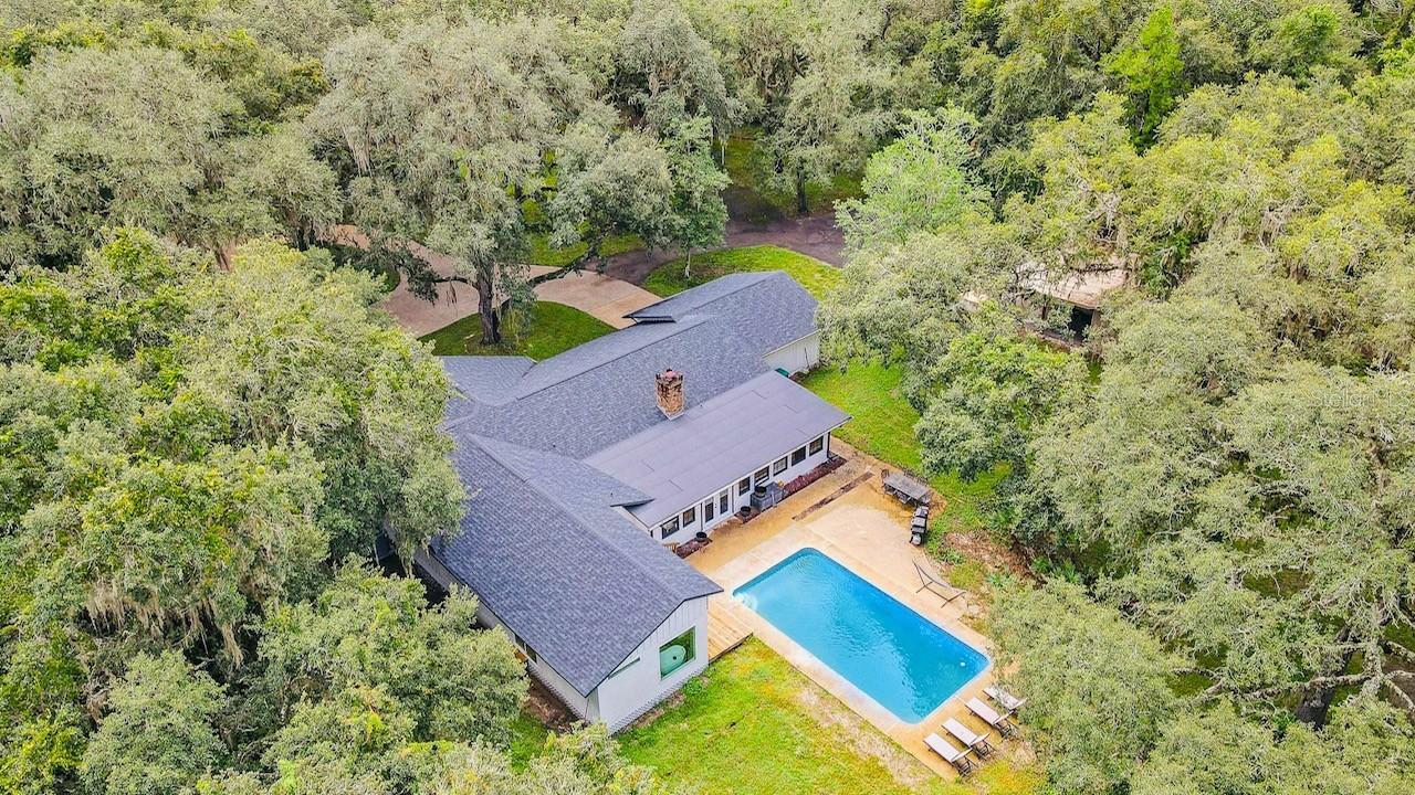 10245 E TRAILS END ROAD