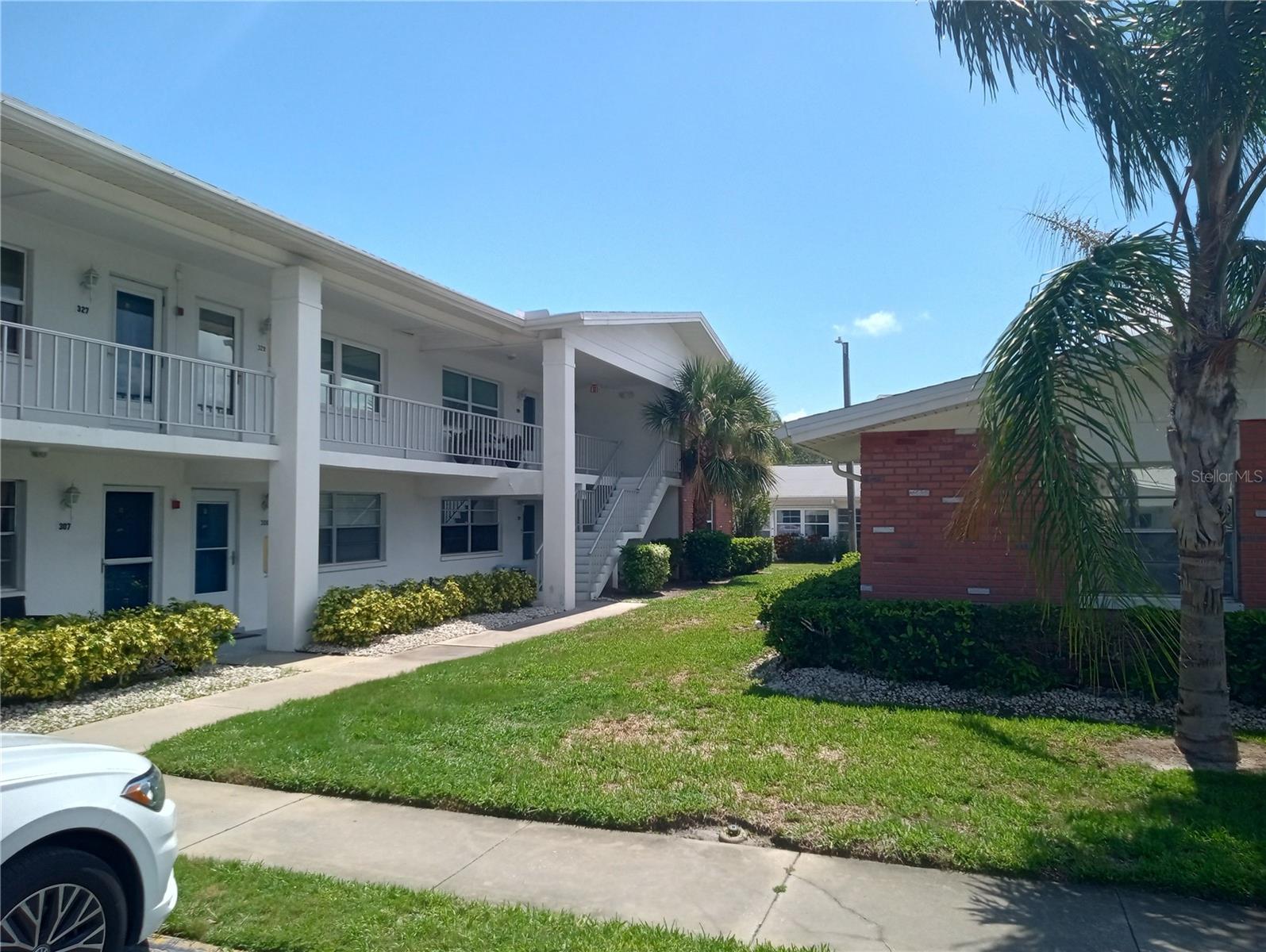 Beautiful 2 bedroom 2 bath 2nd floor condo in Largo. The unit has a large living room, open kitchen and dining area. There are 2 large bedrooms, inside utility closet and a wonderful sunroom to relax in. The property is located in close proximity to E Bay Dr, Gulf Beaches, I-275, shopping and restaurants. This is a must see!