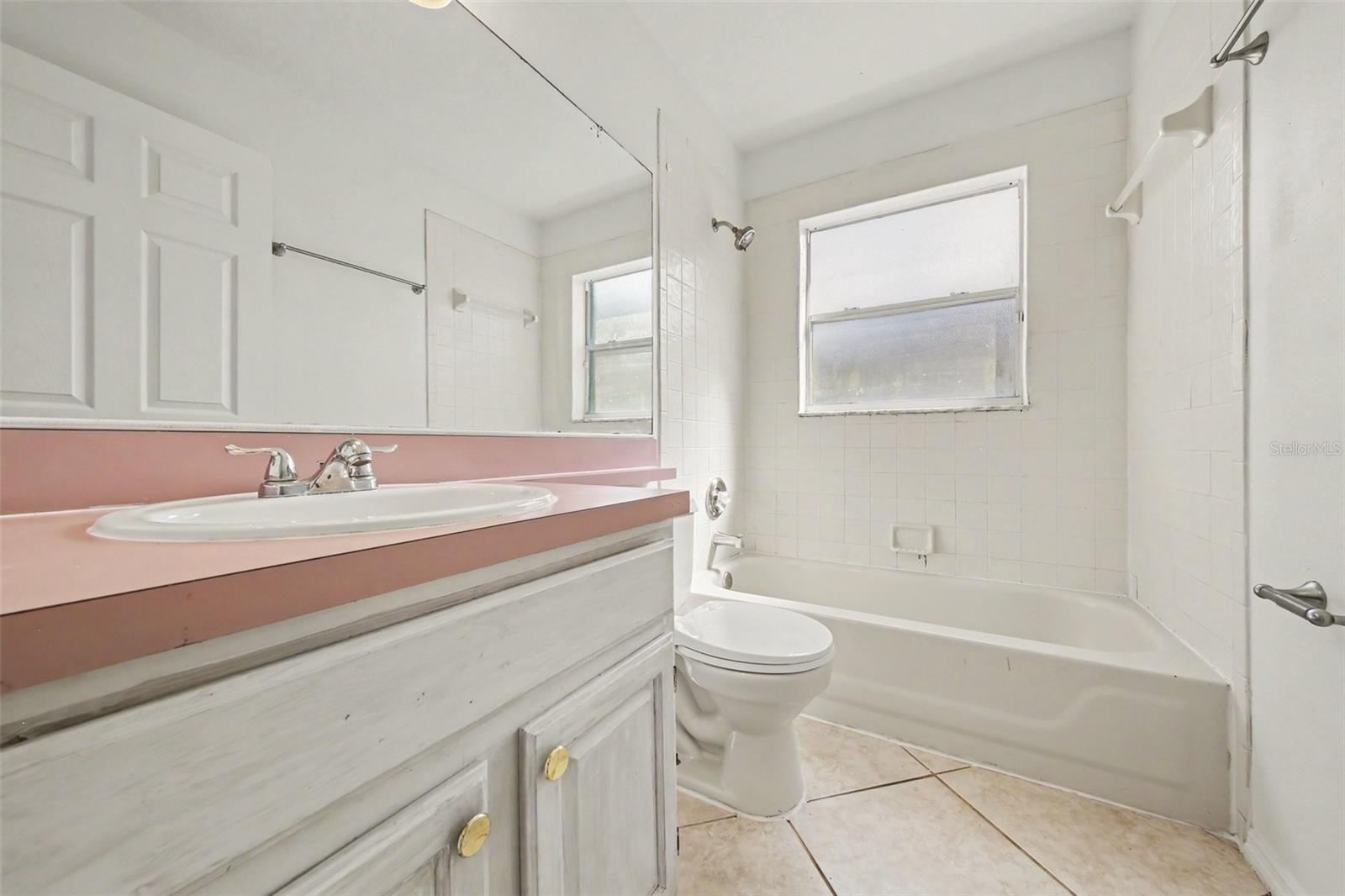 ANDOVER LAKES PH 02A - Residential