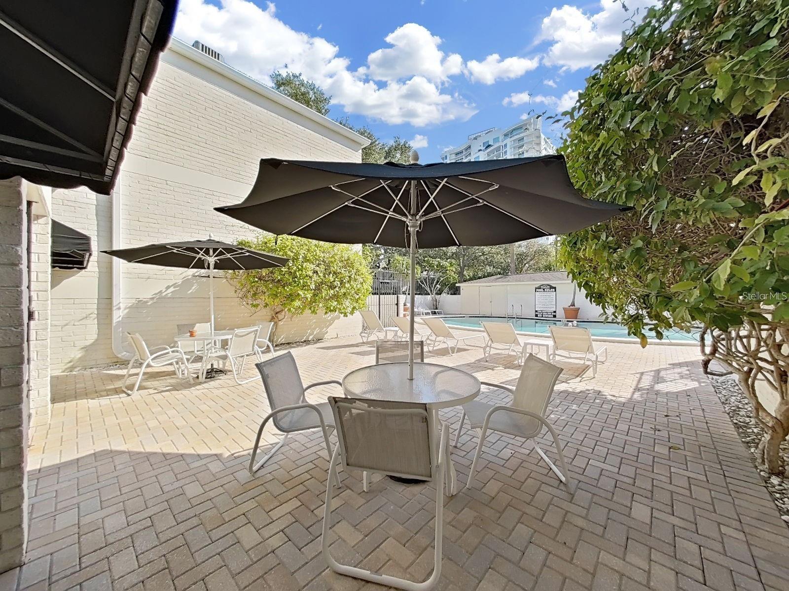 BAYSHORE TRACE CONDO - Residential