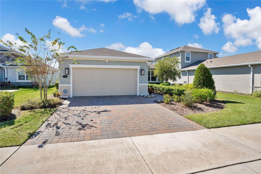 Photo of 1066 Victoria Hills Drive S, Deland, FL 32724 (MLS # O6355885)