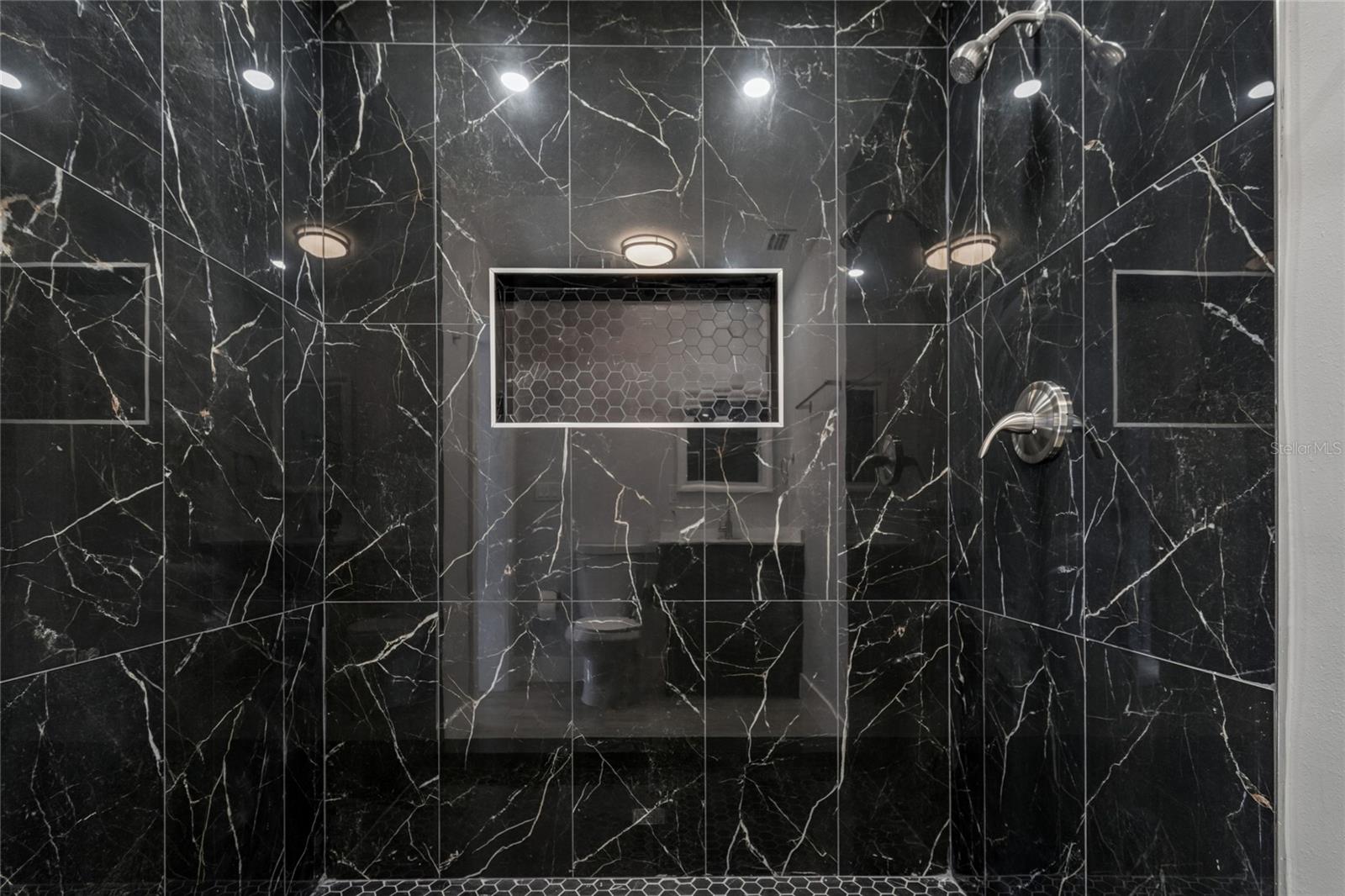 KENSON PARK - Residential