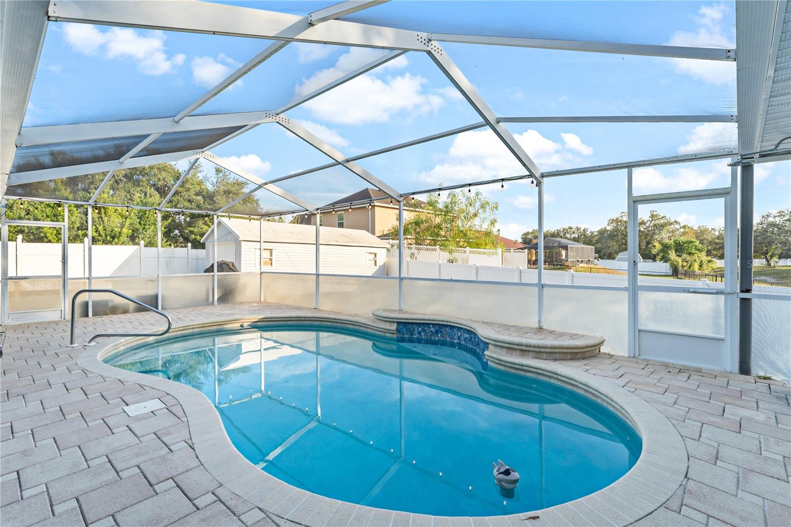 SPRING HILL - Residential