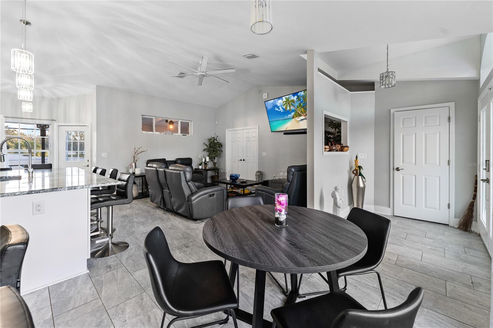 SPRING HILL - Residential