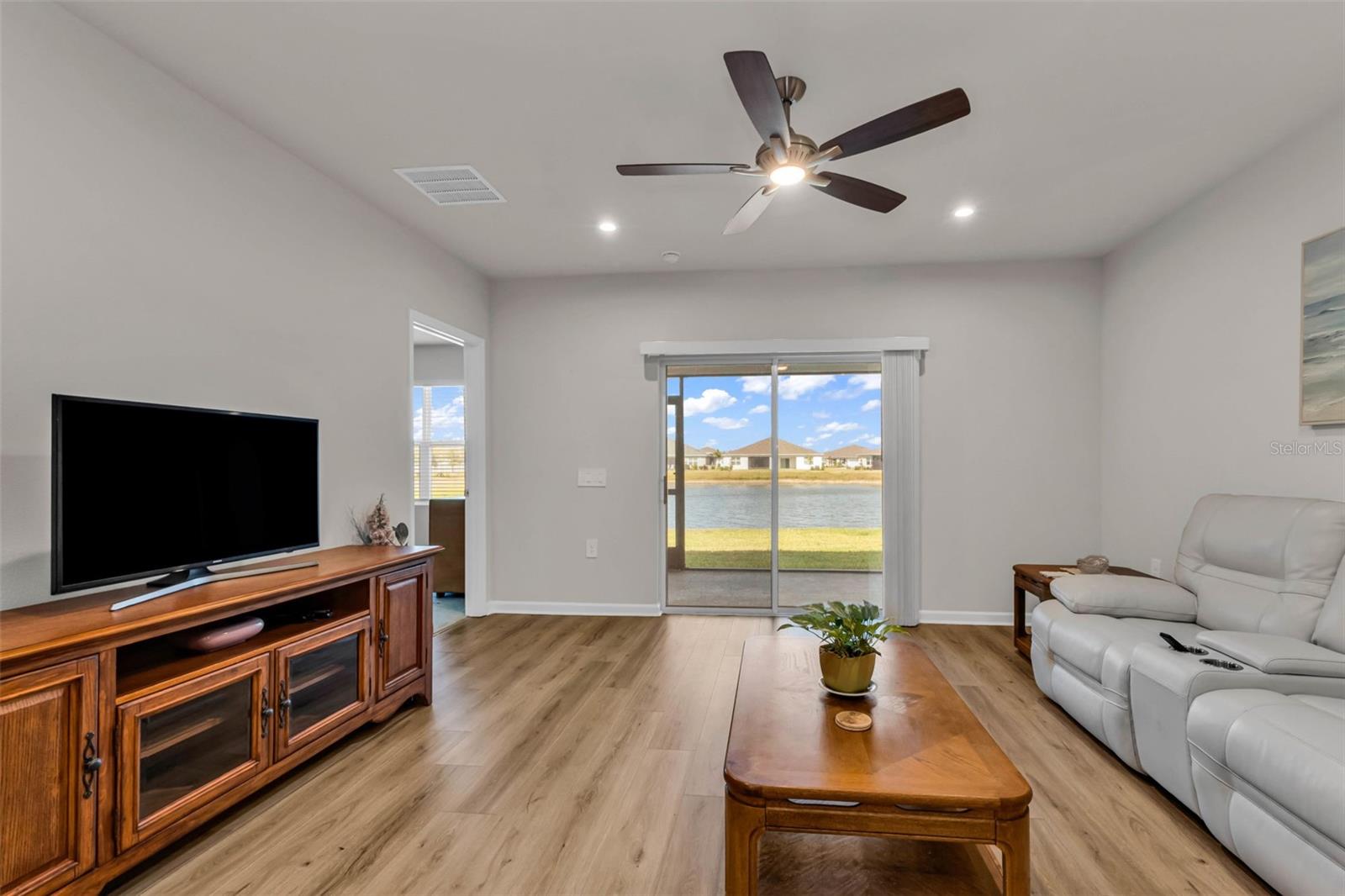 PALMS/WEST PORT 1A - Residential