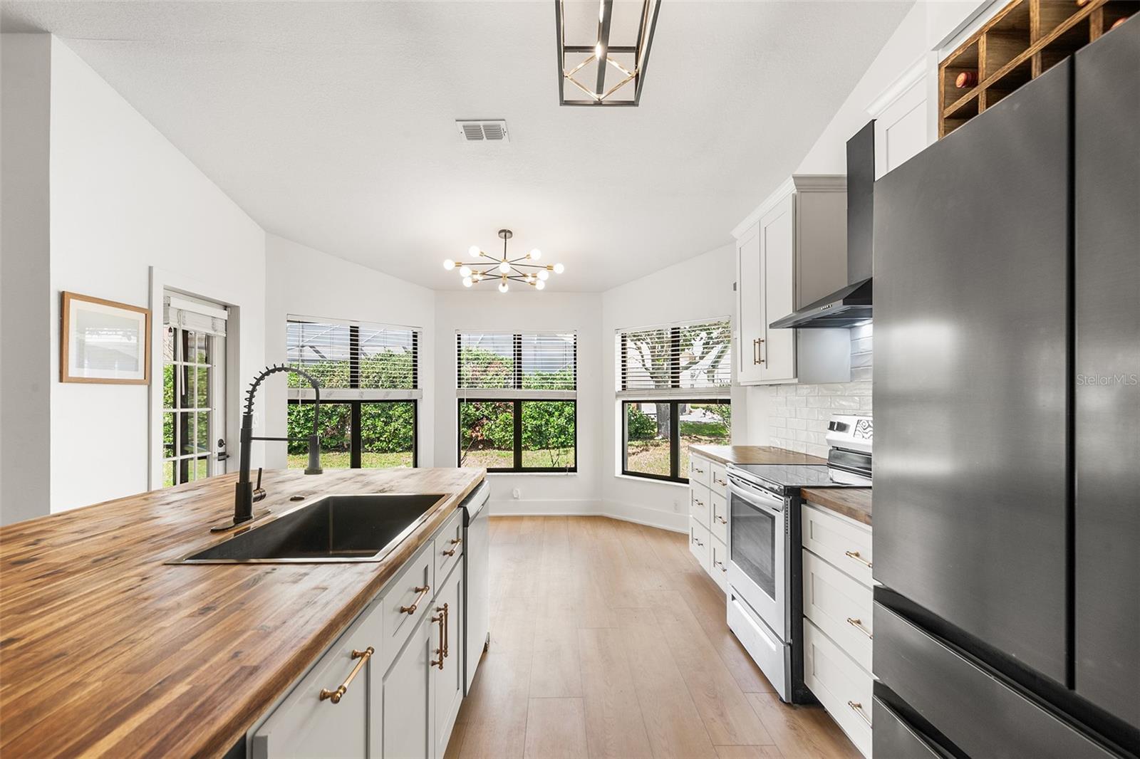 THE ESTATES - Residential