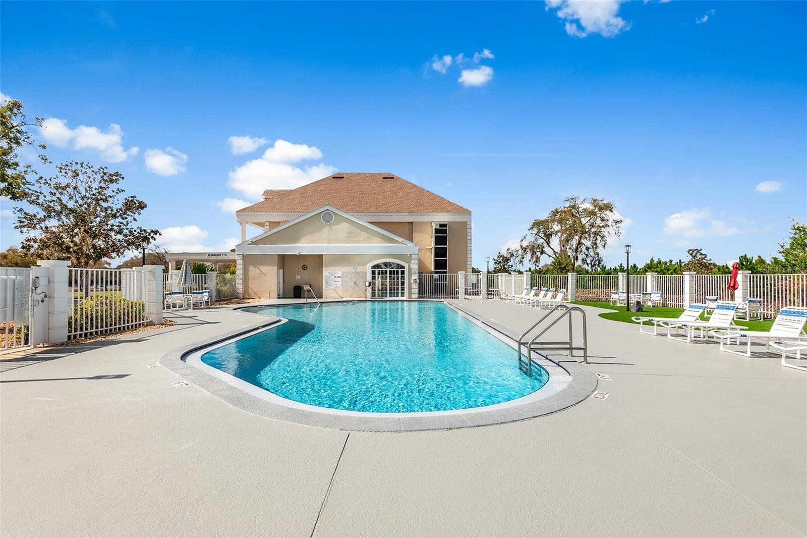 THE ESTATES - Residential