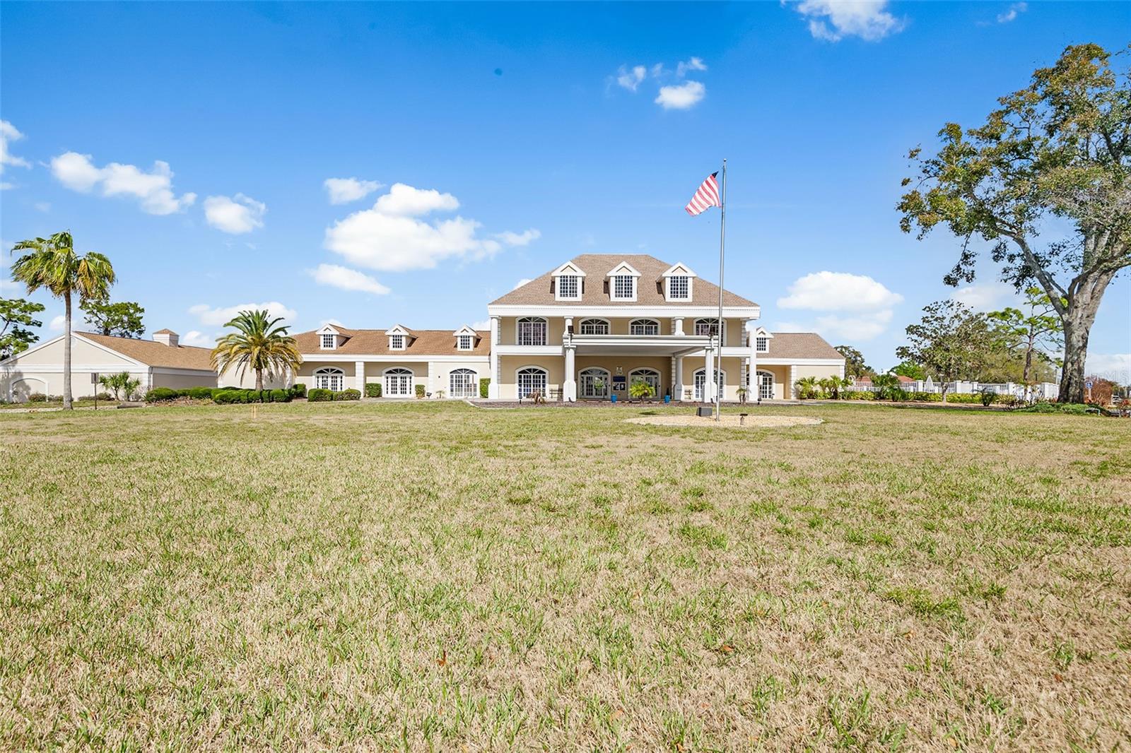 THE ESTATES - Residential