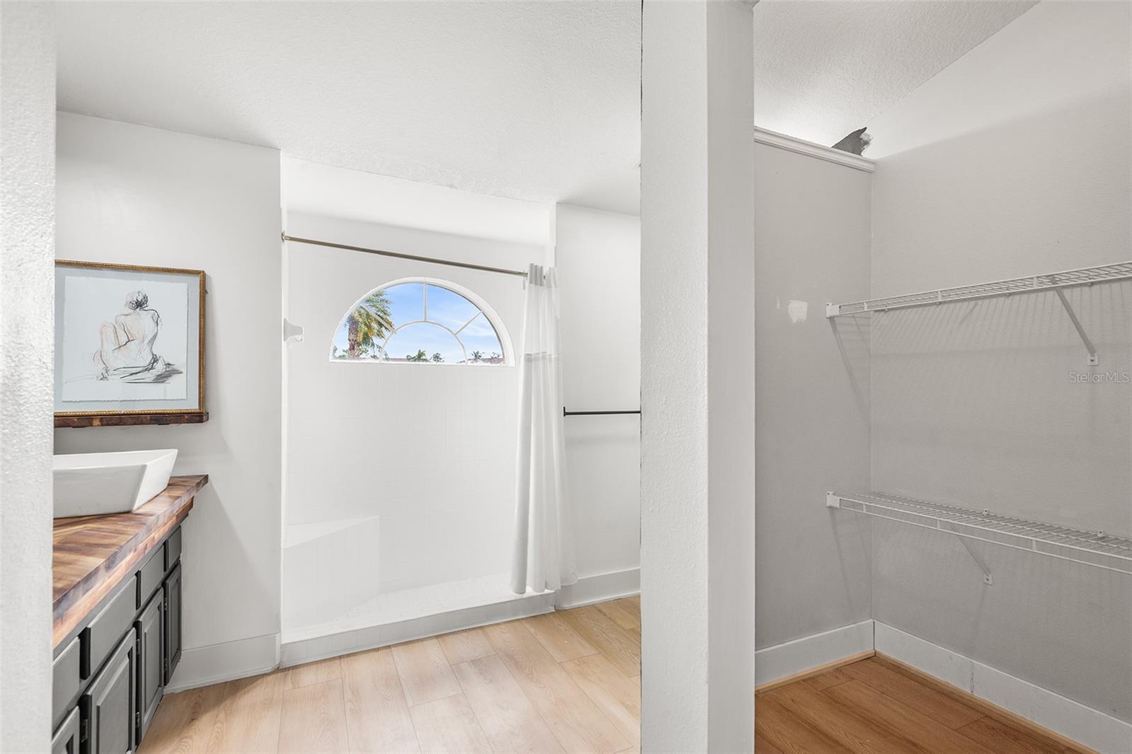 THE ESTATES - Residential