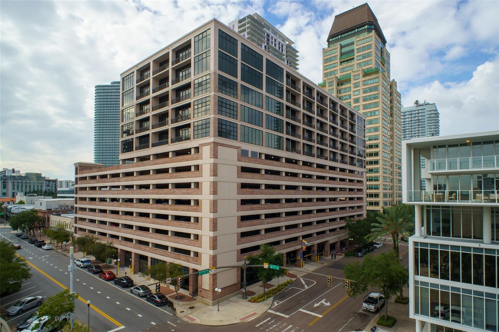 175 2ND STREET S P03