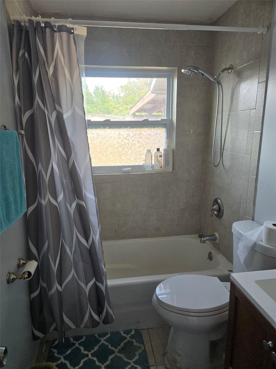1380 SHELLY PLACE
