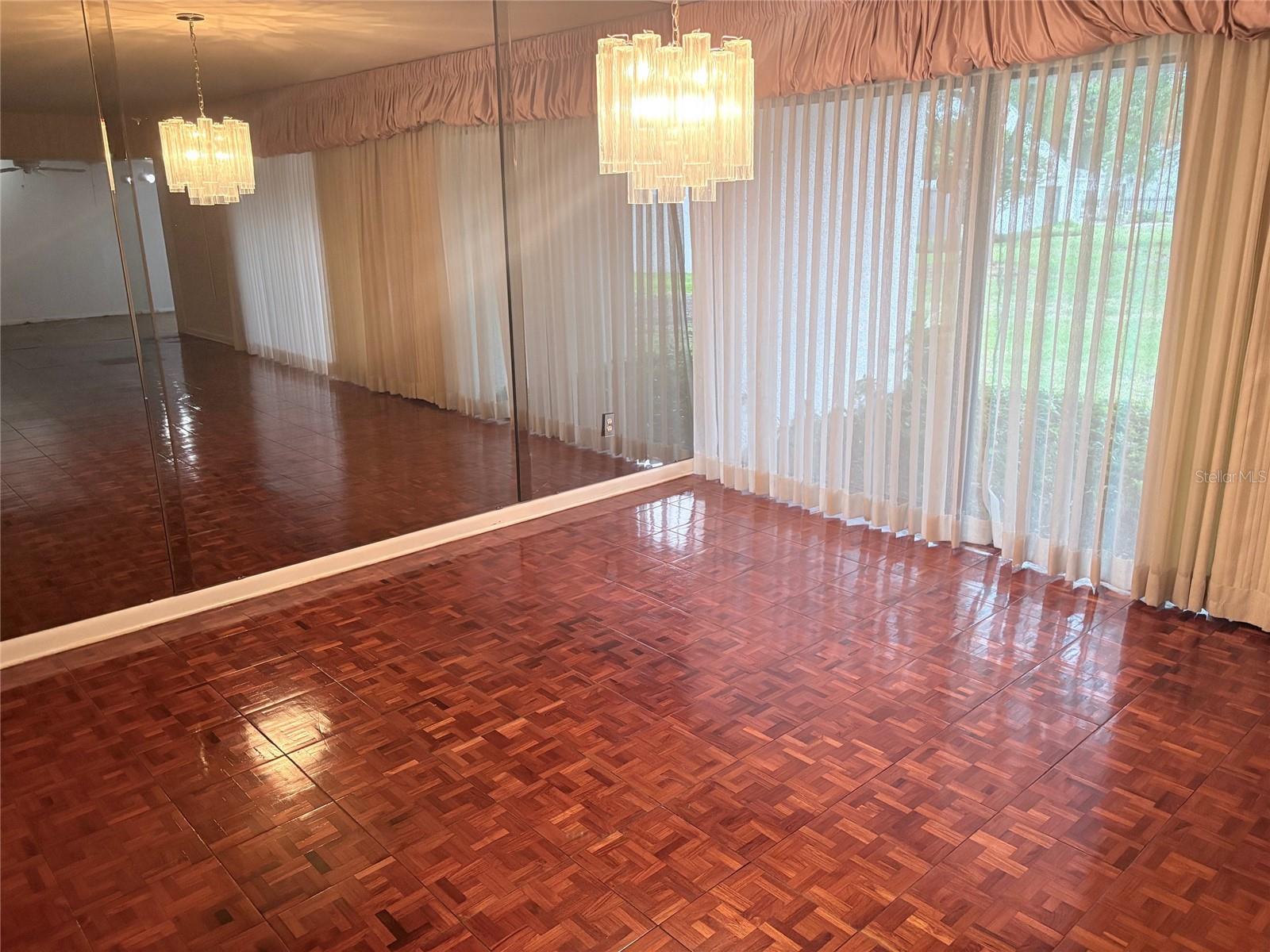 CARROLLWOOD VILLAGE CYPRESS CLUSTER HOUSES - Residential