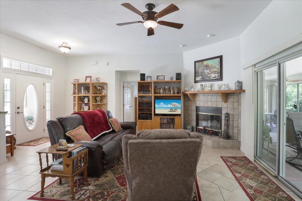 OAKS SUB - Residential