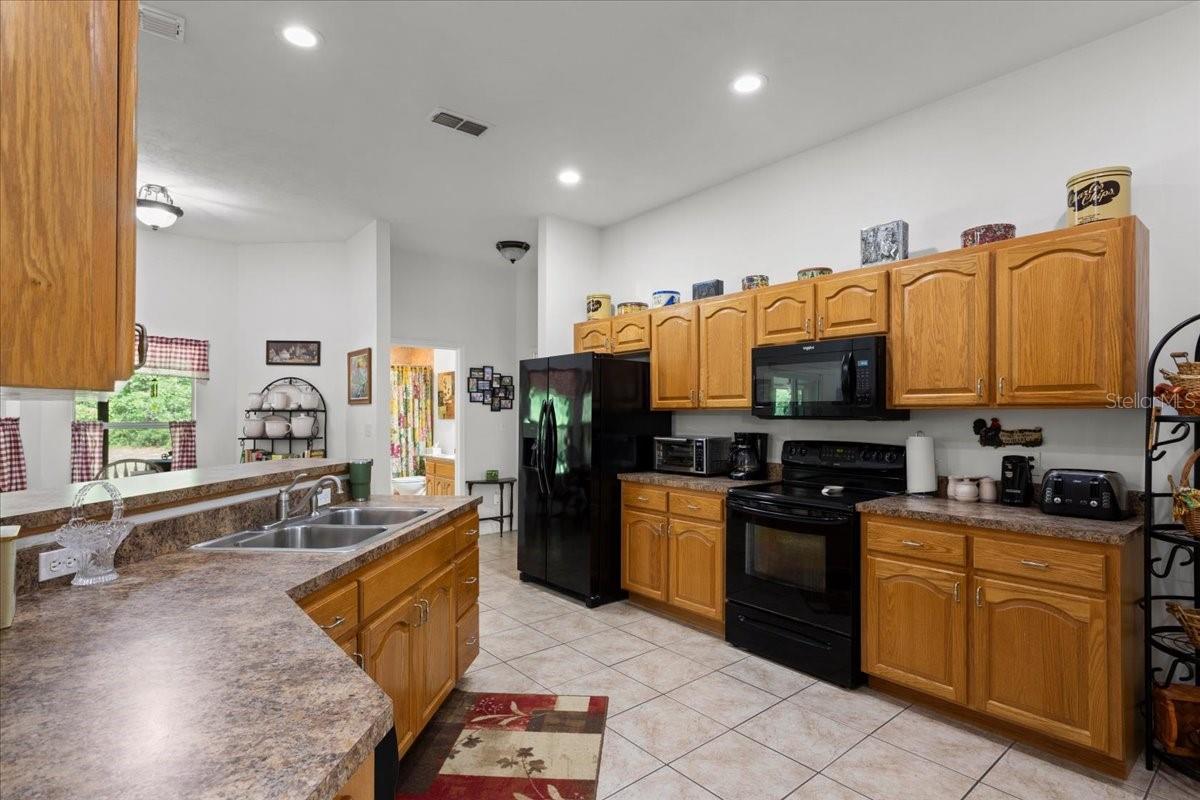 OAKS SUB - Residential
