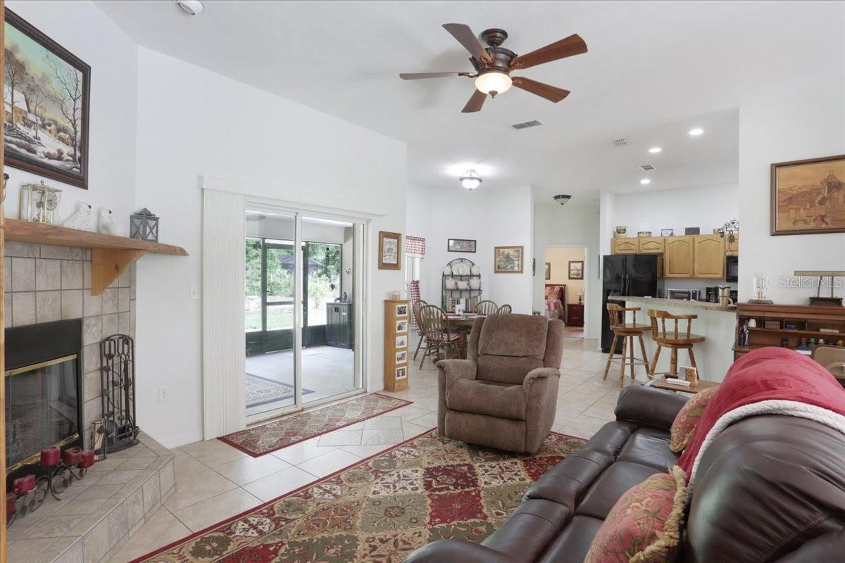 OAKS SUB - Residential