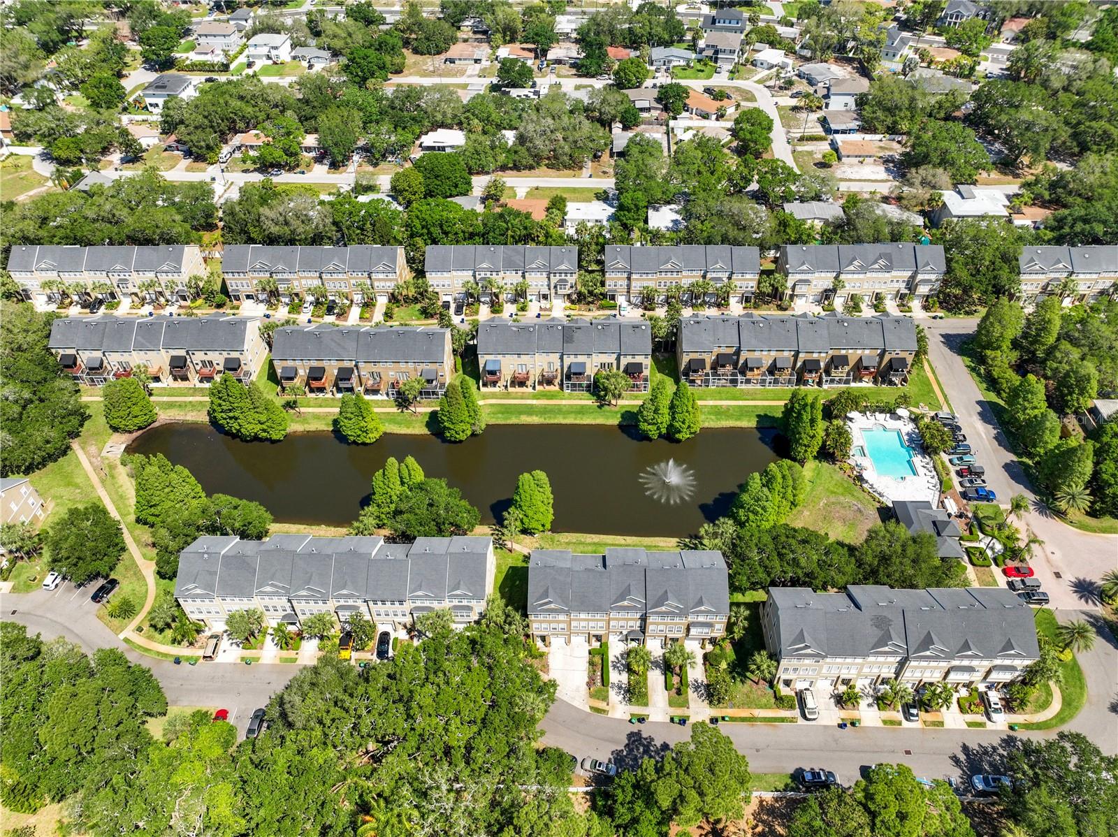 BAYSHORE POINTE TWNHMS PHAS - Residential