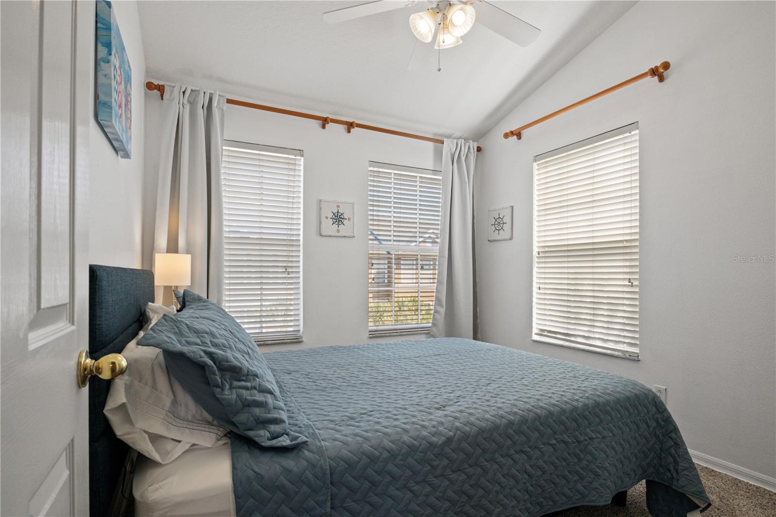 BAYSHORE POINTE TWNHMS PHAS - Residential