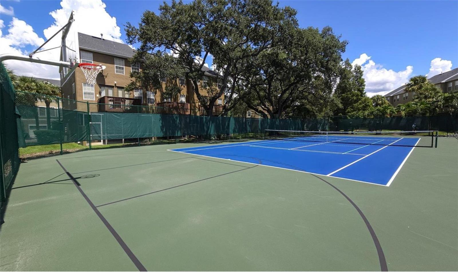 BAYSHORE POINTE TWNHMS PHAS - Residential