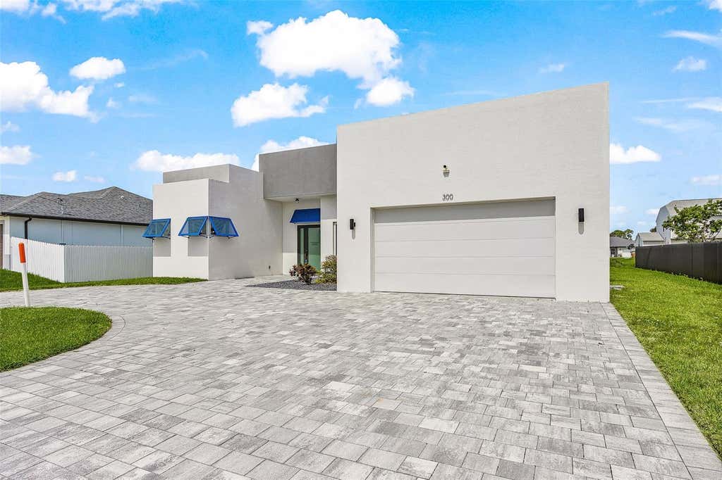 Photo of 300 Chiquita Boulevard N, Cape Coral, FL 33993 (MLS # C7527906)