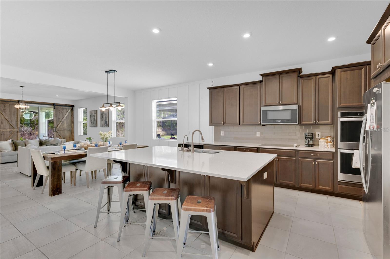 TAPESTRY PH 5 - Residential