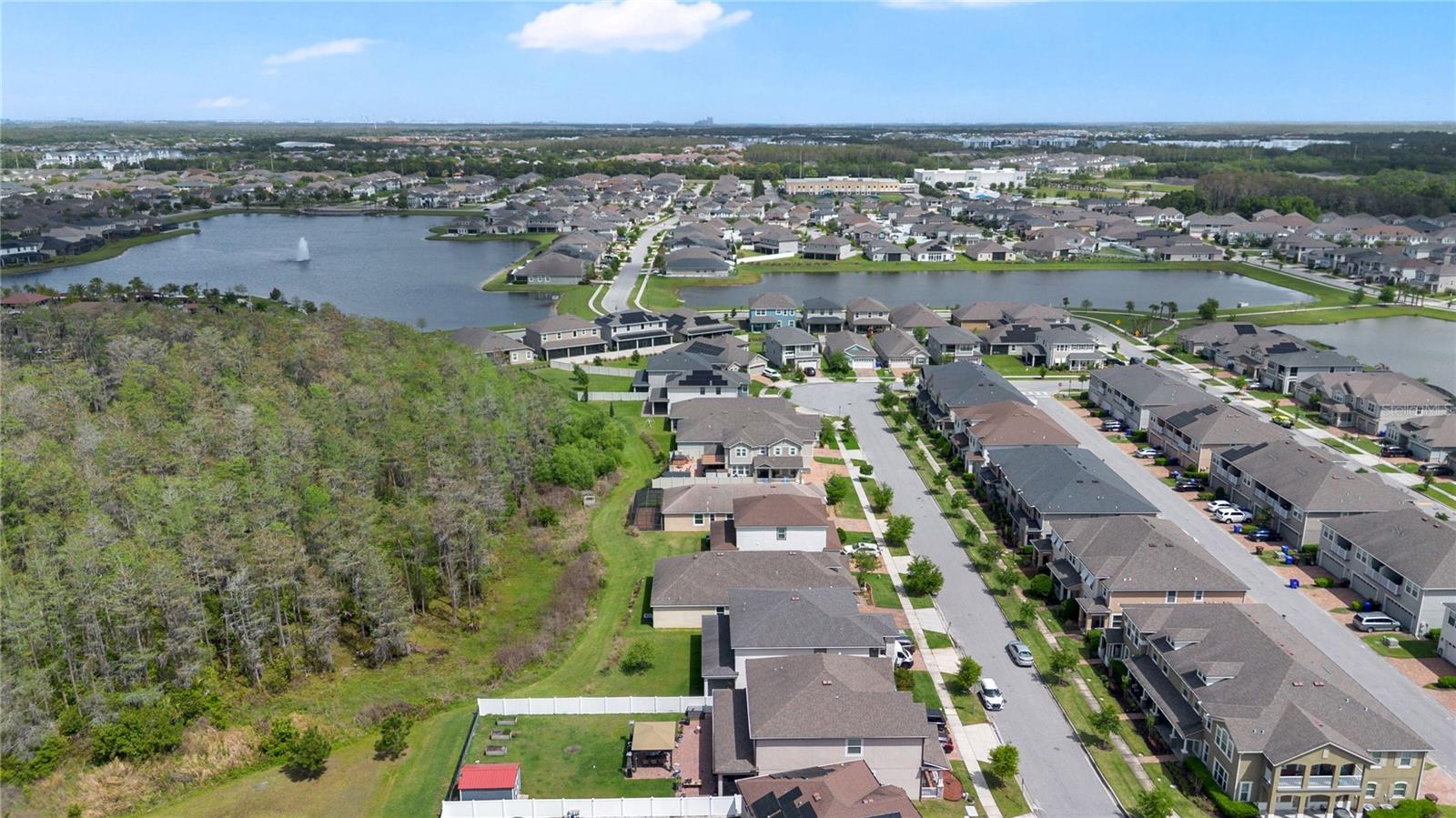 TAPESTRY PH 5 - Residential