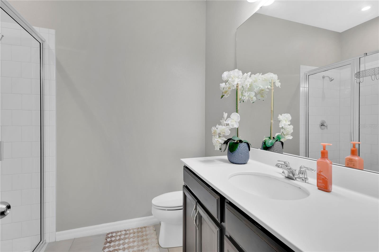 TAPESTRY PH 5 - Residential