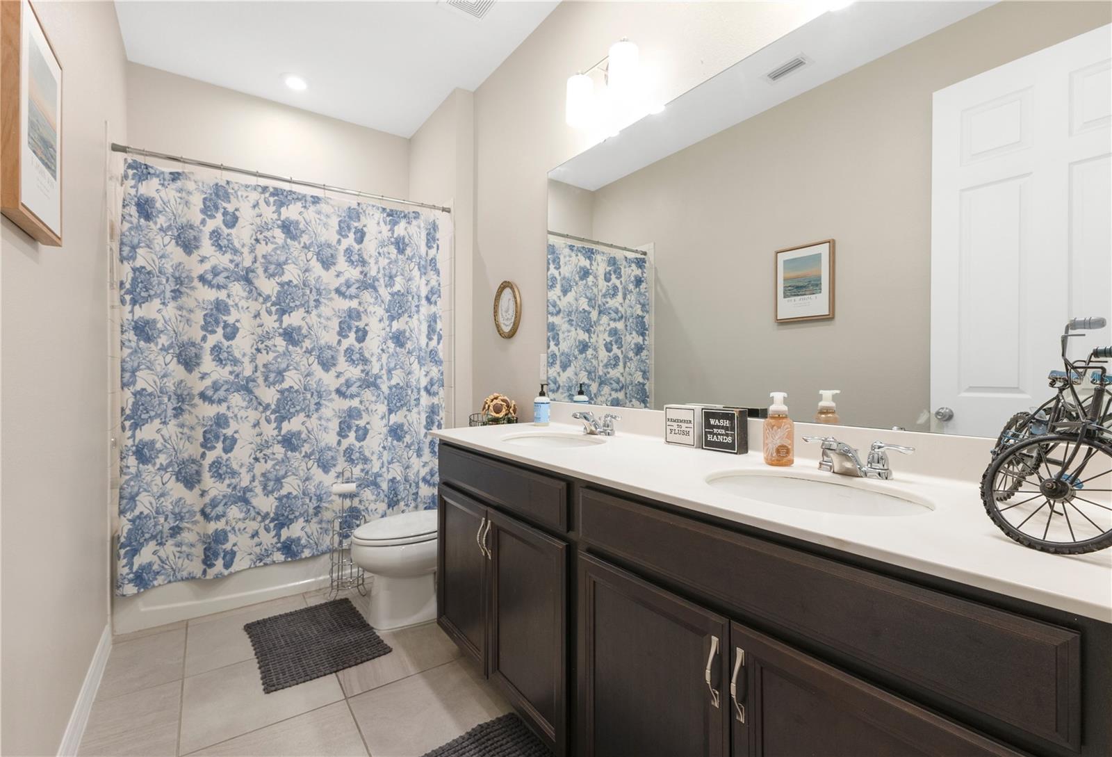 TAPESTRY PH 5 - Residential