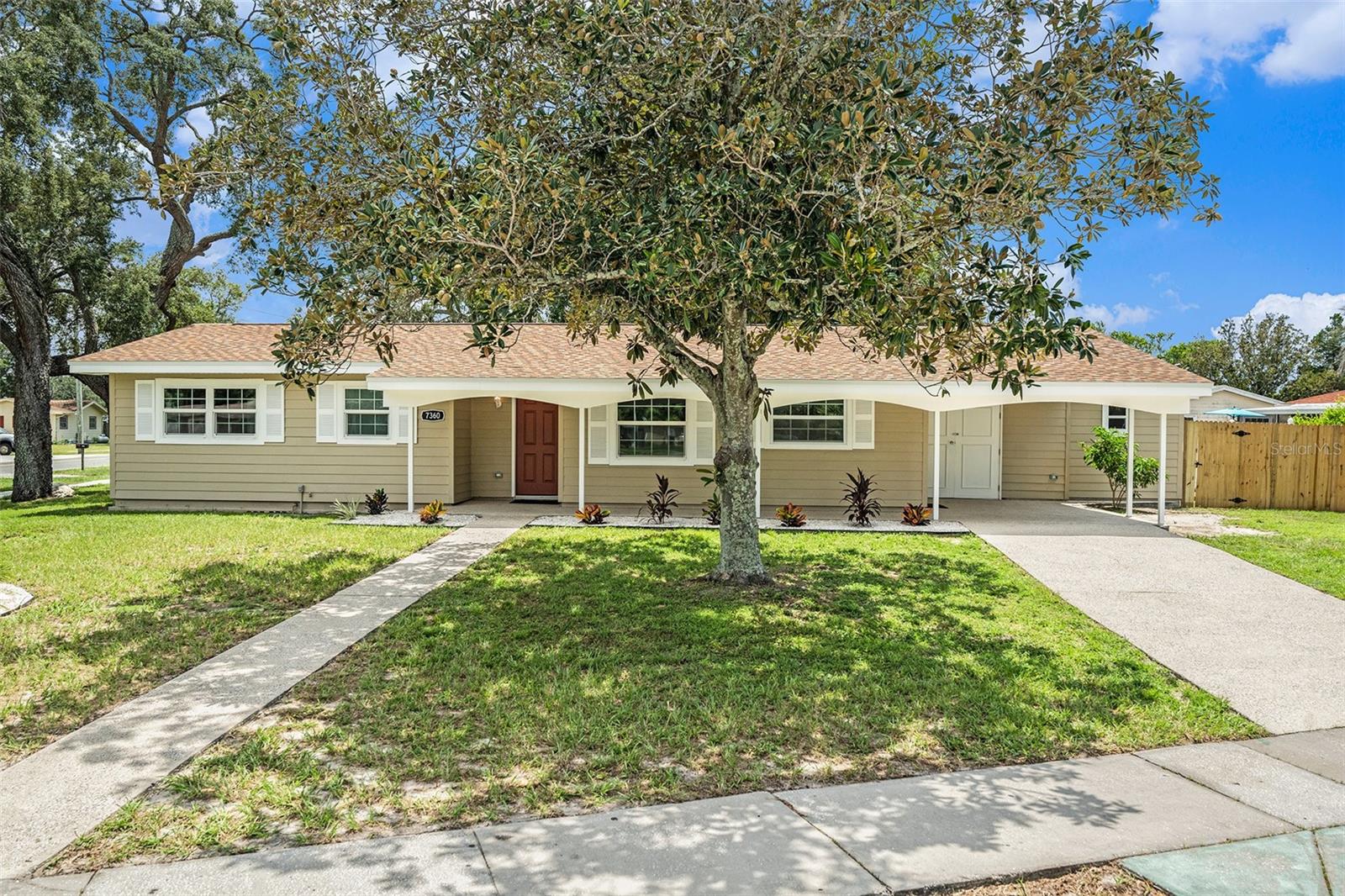 Completely and Professionally remodeled. This is a beautifully designed
modern/traditional Two-bedroom, two full baths sitting on a ¼ acre lot. This home
boasts Style and Design with many amenities, extras and open floor plan. The New
kitchen has a butcher block eat on peninsula, granite counters, stainless-steel sink with
gooseneck faucet, stainless-steel appliances and designer range hood. The high-end
finishes flow throughout the house and into the beautifully updated bathrooms with
custom tile, glass mosaic tile inserts and a modern rain shower with body jets and water
wand. One bath is off the true Primary bedroom with large walk-in closet.
New Crown moulding, upgraded doors, hardware along with beautiful new luxury laminate plank
flooring throughout the house. The professional remodeling of this house was not just a
face lift. The house has all New updated electric panel, switches, outlets, LED light
fixtures, plumbing fixtures, faucets, valves, Brand-New Roof, New Lennox HVAC along
with new R 38 insulation. Even the patio’s, porch’s, driveway and garage have been
updated with freshly coated epoxy floor with broadcast accent flakes. This house does
not disappoint on curb appeal either. The total remodel includes a freshly painted house
with a newly seeded and landscaped front and back yard along with a new plant bed in
front and rear. The home has a new privacy fence around the oversized yard with a
double gate that’s great for RV, boat or trailers.
All work permitted and inspected.
This is a gorgeous house in Spring Hill with no flood zone, It is move in ready and WILL NOT LAST!!
