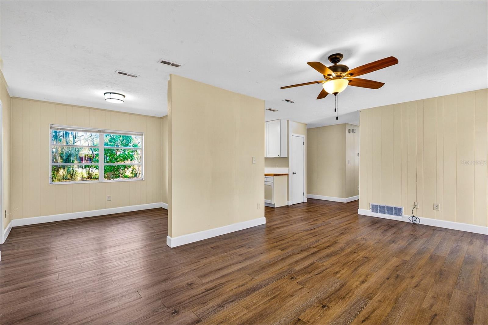 CAROL ESTATES EAST - Residential